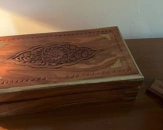 Carved jewerly. Box