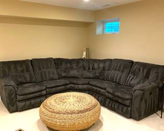 Mobilzed sectional sofa/rattan pouf coffee table