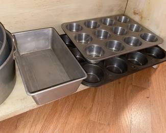 Bakeware Pans