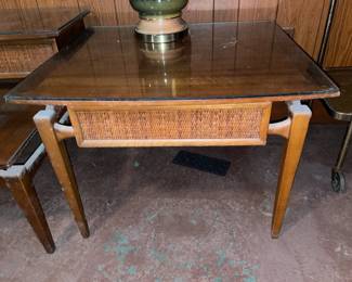 Vintage Mid-Century Modern End Table