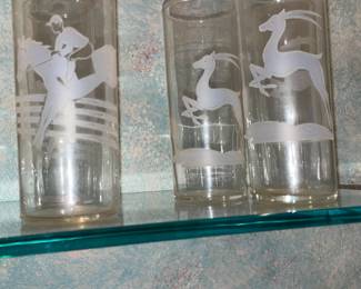 Etched Animal Motif Barware