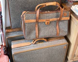 Assorted Vintage Hartman Luggage W/ Leather Straps