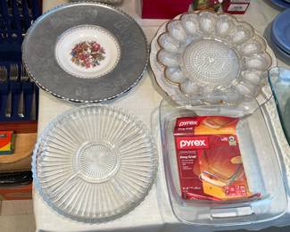Pyrex Baking Dish