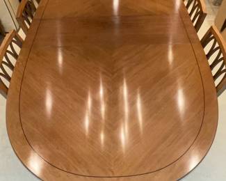 Wooden Dining Room Table W/ 6 Chairs