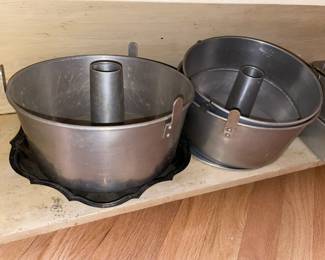 Bakeware Pans