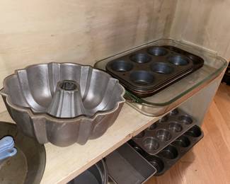 Bakeware Pans