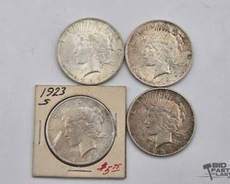 1318 4 1923 Silver Peace Dollars