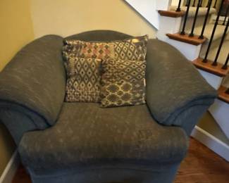 Oversized chair