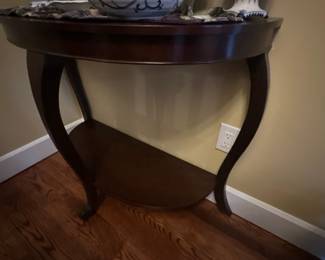 Entryway table
