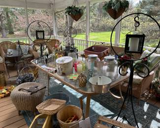 topiaries, lanterns, baskets, fondue pot, iron pieces and so much more.