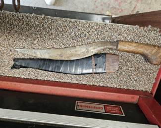 knives
