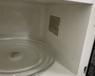 microwave oven