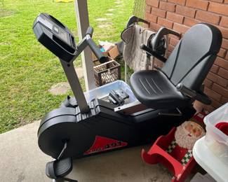 Fitness Quest EDGE 491 recumbent bike