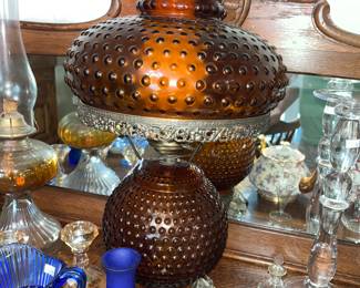 Amber hobnail glass lamp