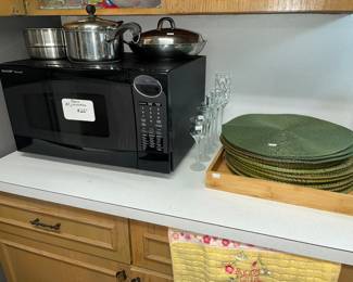 Sharp microwave