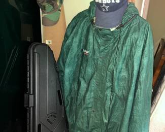 outdoor & hunting / fishing jackets & vests