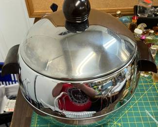VTG 1950s West Bend Penguin Hot/Cold Server AAA2232