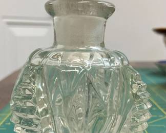 1940s Irice Czech Art Deco Pressed Glass Perfume Bottle EMPTY AAA2203