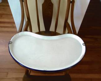 Closer look at rare porcelain tray.