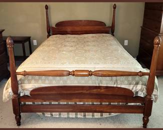 Antique 4 Poster Bed with Pineapple Finials