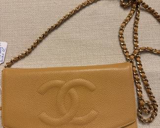Chanel crossbody, authentic. 