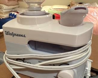 Portable travel humidifier