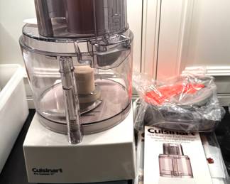 Cuisinart Food Processor, attachments and manuals