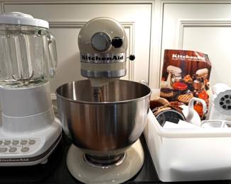 Kitchen Aid mixer with accessories & Kitchen Aid blender