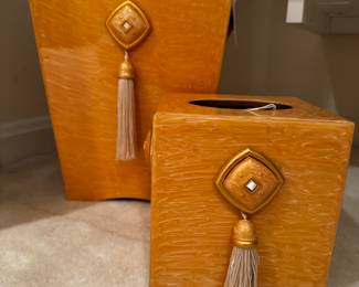 Mike and Ally NYC  bathroom accessories