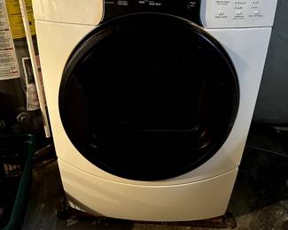 FRONT LOAD DRYER