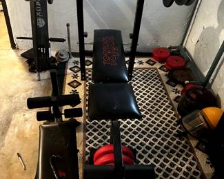 WEIDER WEIGHT BENCH