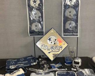 Dallas Cowboys Super Fan Lot 2 Of 5
