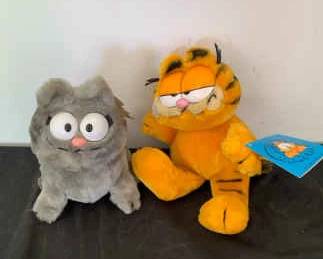 Garfield And Nermal Plush