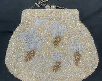 Vintage Cream & White Beaded Floral Handbag