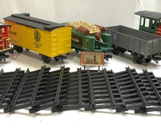 Set 27 Model Train & Track Pieces SCIENTIFIC TOYS