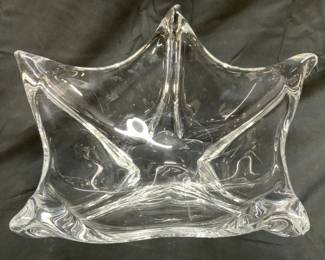 DAUM FRANCE Crystal Star Form Bowl