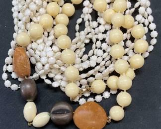 Lot 3 White Beaded Necklaces & Earrings