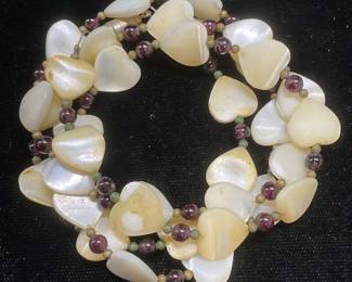 Vintage Mother of Pearl Heart Beaded Necklace