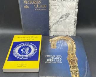 Lot 4 Vintage Illustrated Collecting Books 1944-94