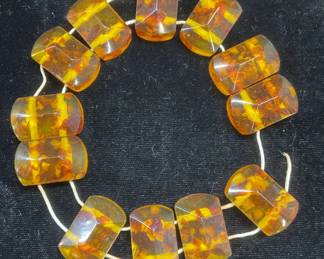 Vintage Amber Lucite Beaded Bracelet