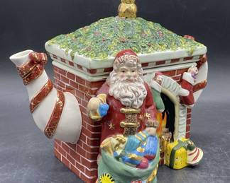 WATERFORD HOLIDAY HEIRLOOMS Ceramic Teapot