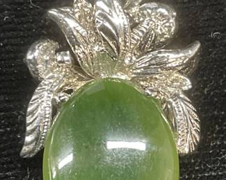 Vtg Silver Tone Nephrite Semiprecious Pendant