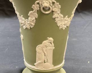 Vtg, Wedgwood Green Jasperware Vase, England