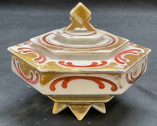 Vtg Furstenberg Gilt Porcelain Trinket Box