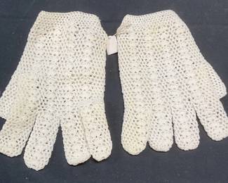 Vintage White open Knit Gloves, Italy, NWT