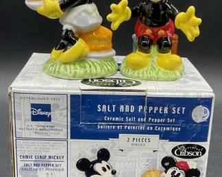 DISNEY GIBSON Mickey & Minnie Salt & Pepper Set Bx