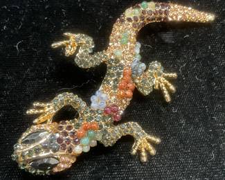 Gold Tone Crystal Lizard Brooch