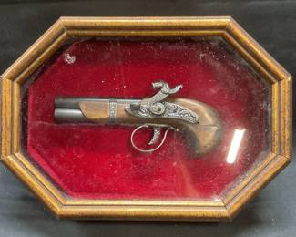 Vintage Derringer Style Pistol Shadowbox Display