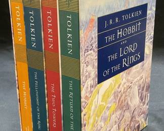 1997 JRR Tolkien Hobbit Lord of Rings Box Set 4