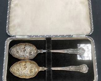 Pair Vintage Silver Plated Berry Spoons, England